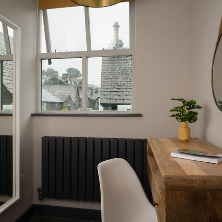 Spacious - Contemporary 2Br Apartment - Central Ambleside - Parking Zewnętrze zdjęcie